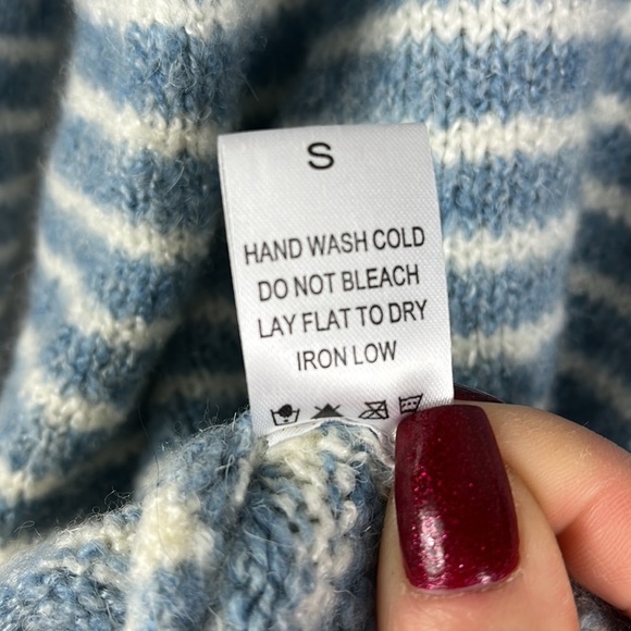 Adora cowl neck slouchy cozy sweater Sz S - Picture 10 of 10